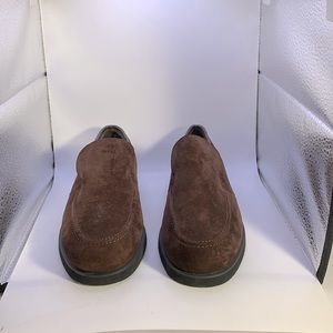Hush Puppies NWOT boys brown suede slip on loafer shoes size 4